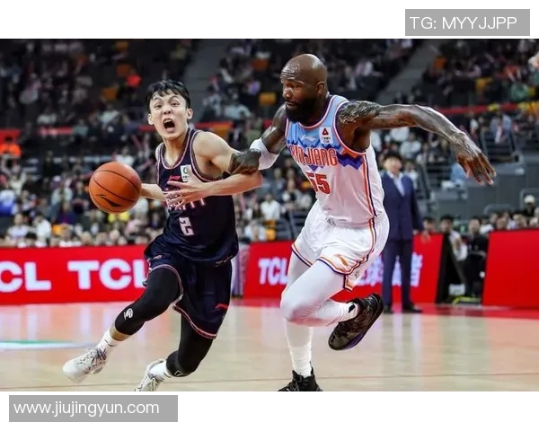 CBA精彩对决1月2日广东队迎战新疆队直播盛况不容错过 CBA精彩对决1月2日广东队迎战新疆队直播盛况不容错过