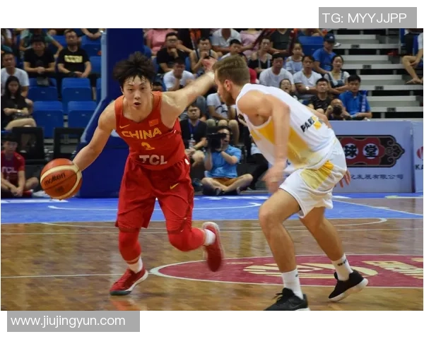 中国男篮蓝队与加拿大激战回放精彩瞬间全记录